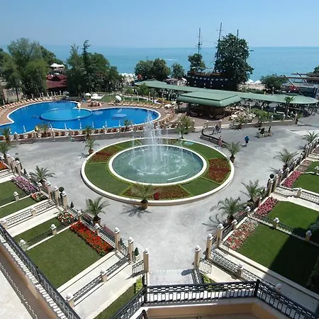 Luxury Zlatna Kotva Апартаменты *