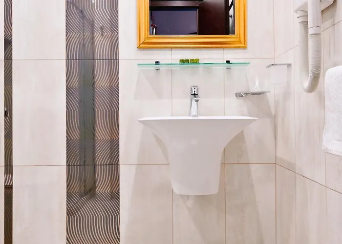 Luxury Zlatna Kotva غولدن ساندز